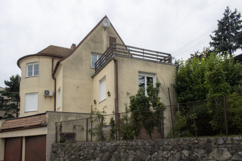 Mestská vila. Prvá republika. Mošovského ulica. Zdroj info - register-architektury.sk