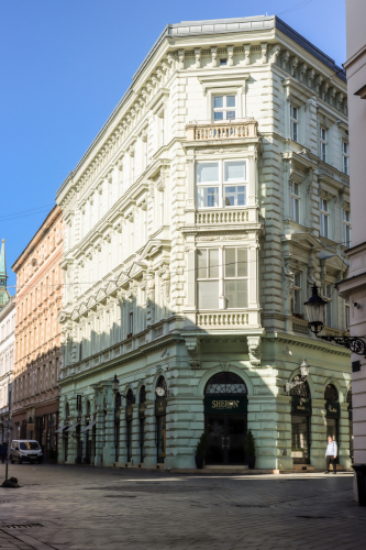 Bytový dom. 19. storočie. Panská ulica. Zdroj info - PÚ SR