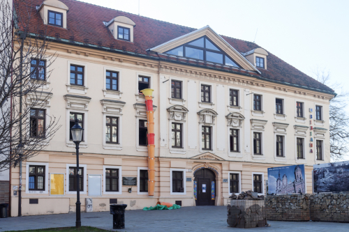 Bytový dom (Bibiana). Pred rokom 1746. Panská ulica. Zdroj info - PÚ SR