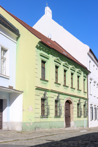 Meštiansky dom. 18. storočie. Kapitulská ulica. Zdroj info - PÚ SR
