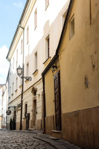 Meštiansky dom (Hotel Michalská brána). Pôvodne 15. storočie. Baštová ulica. Zdroj info - PÚ SR