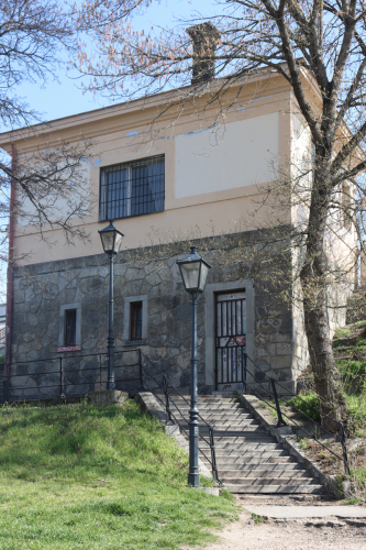Starý most, mýtny dom. 19. storočie. Zdroj info - PÚ SR