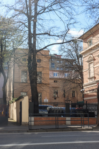 Bytový dom. 19. storočie. Štefánikova ulica. Zdroj info - PÚ SR