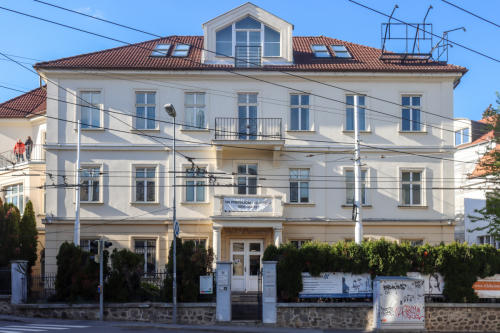 Bytový dom. 19. storočie. Palisády. Zdroj info - PÚ SR