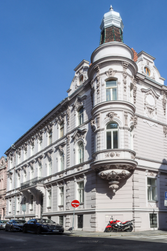 Bytový dom. Začiatok 20. storočia. Tolstého ulica. Zdroj info - PÚ SR