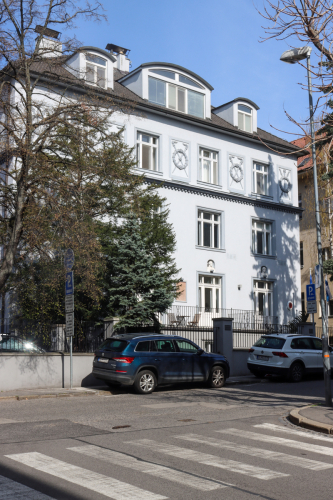 Bytový dom. Prvá republika. Moyzesova ulica. Zdroj info - PÚ SR