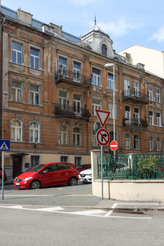 Bytový dom. Začiatok 20. storočia. Lermontovova ulica. Zdroj info - PÚ SR
