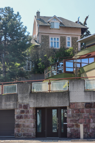 Vila. 19. až začiatok 20. storočia. Vlčkova ulica. Zdroj info - PÚ SR