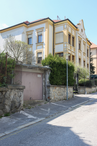 Vila. Začiatok 20. storočia. Zrínskeho ulica. Zdroj info - PÚ SR