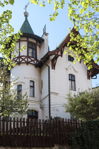 Vila A. Brunovského. Po rokoch 1895-1899. Čapkova ulica. Zdroj info - PÚ SR