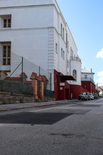 Bellevue, neskôr sokolovňa. 19. storočie. Sokolská ulica. Zdroj info - mestský zoznam pamätihodností