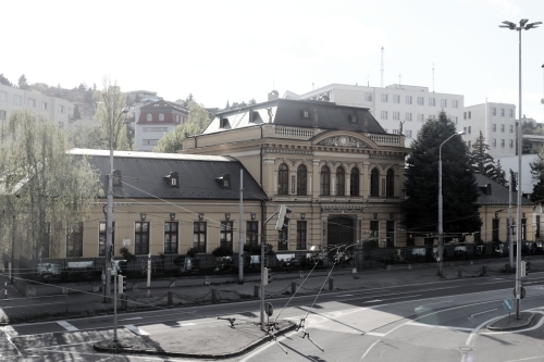 Palugyayov palác. 19. storočie. Pražská ulica. Zdroj info - PÚ SR