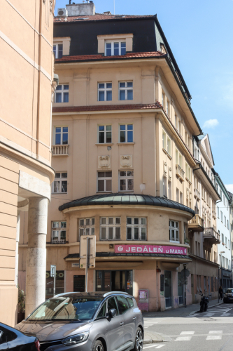 Bytový dom. Prvá republika. Grösslingová ulica. Zdroj info - PÚ SR