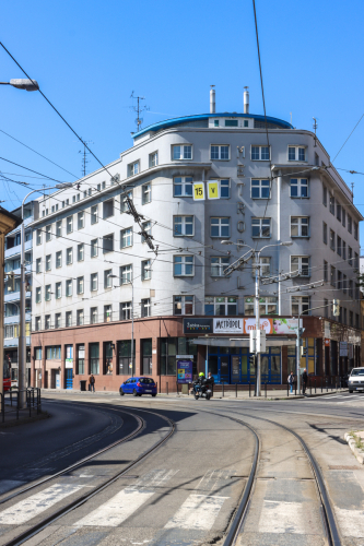 Metropol. Prvá republika. Mickiewiczova ulica. Zdroj info - PÚ SR
