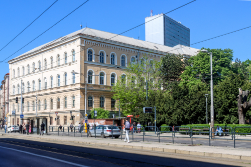 Bývalá Štátna / Krajinská nemocnica. 19. storočie. Mickiewiczova ulica. Zdroj info - PÚ SR