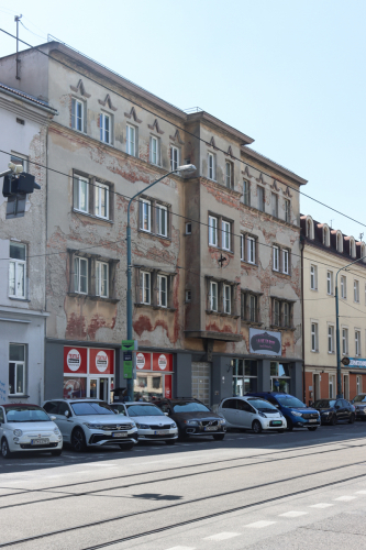 Dom lekárnika Kempného. Prvá republika. Radlinského ulica. Zdroj info - mestský zoznam pamätihodností.