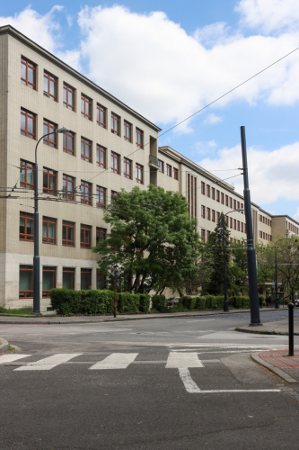Fakulta architektúry. 1947 - 1950. Námestie slobody. Zdroj info - PÚ SR