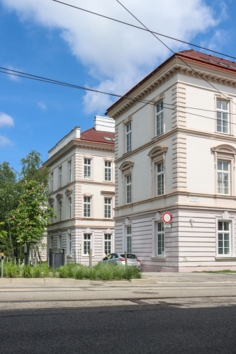 Bývalé pechotovové kasárne. Štefanovičova ulica. Zdroj info - Pammap