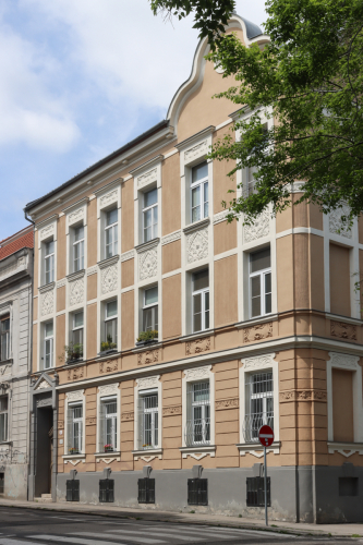 Bytový dom. Začiatok 20. storočia. Leškova ulica. Zdroj info - PÚ SR