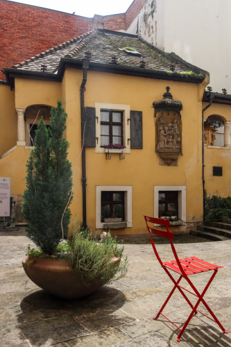 Záhradný domček (pamätný dom J.N. Hummela). 17. storočie. Klobučnícka ulica. Zdroj info - PÚ SR a Múzeum mesta Bratislavy