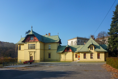 Vila grófa Huga Moritza (Eleonórin dvor). 19. storočie. Prokopa Veľkého. Fotka z roku 2013. Zdroj info - PÚ SR